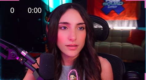 nadia twitch hot